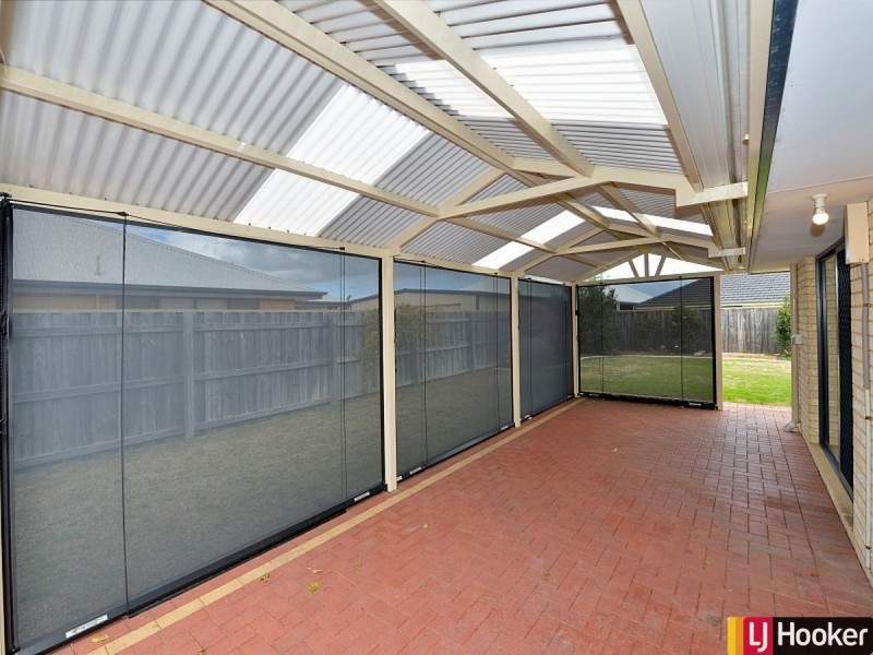 19 Lutea Road, Halls Head WA 6210
