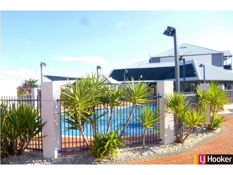 42/206 Mary Street, Halls Head WA 6210