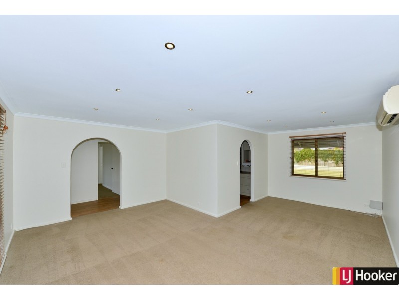 1 McMahon Court, Halls Head WA 6210