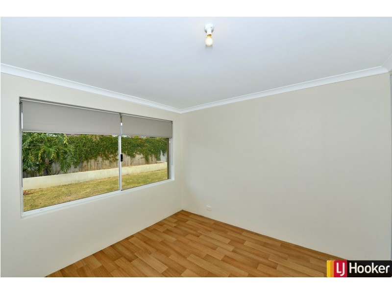 1 McMahon Court, Halls Head WA 6210