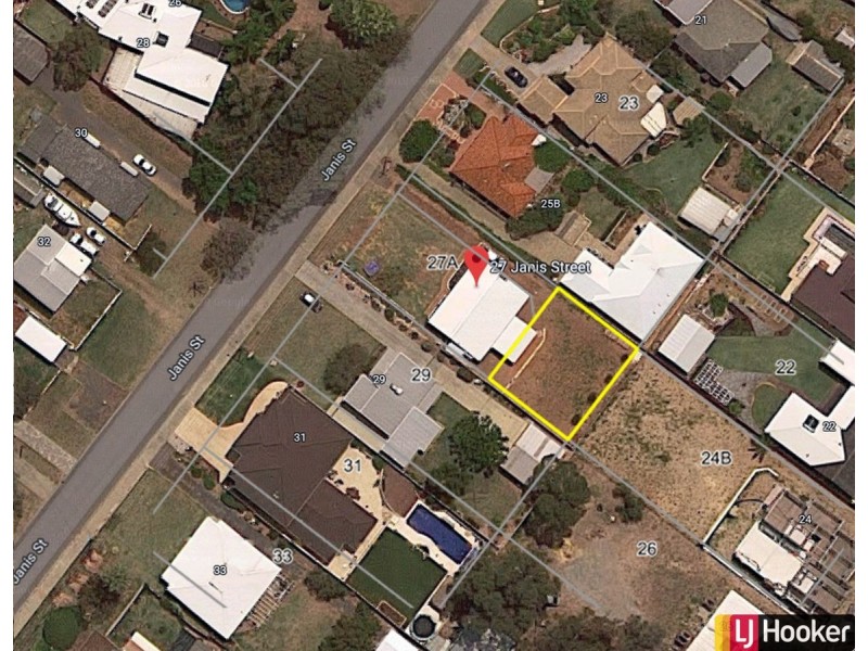 27B Janis Street, Halls Head WA 6210