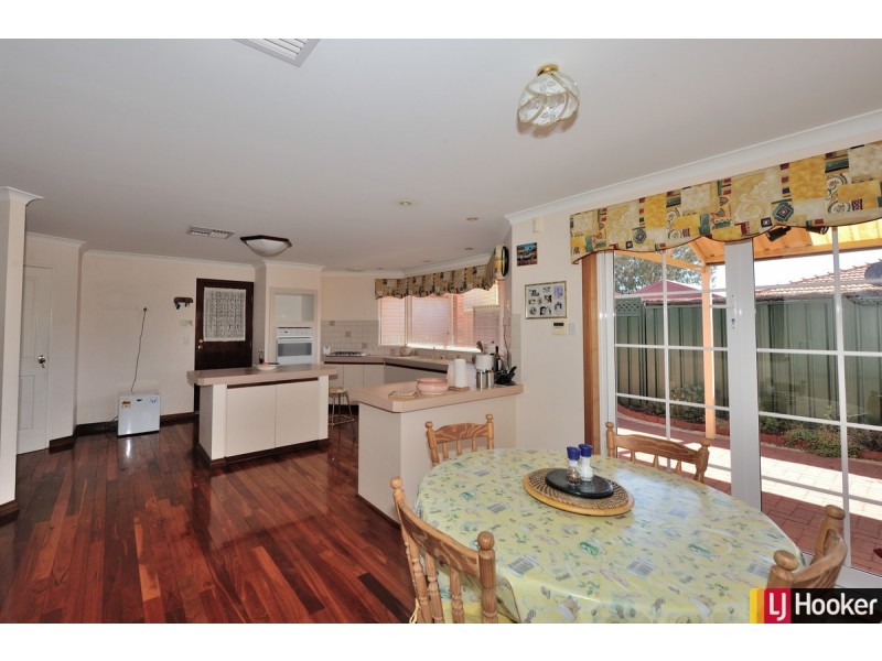 9 Penda Close, Halls Head WA 6210