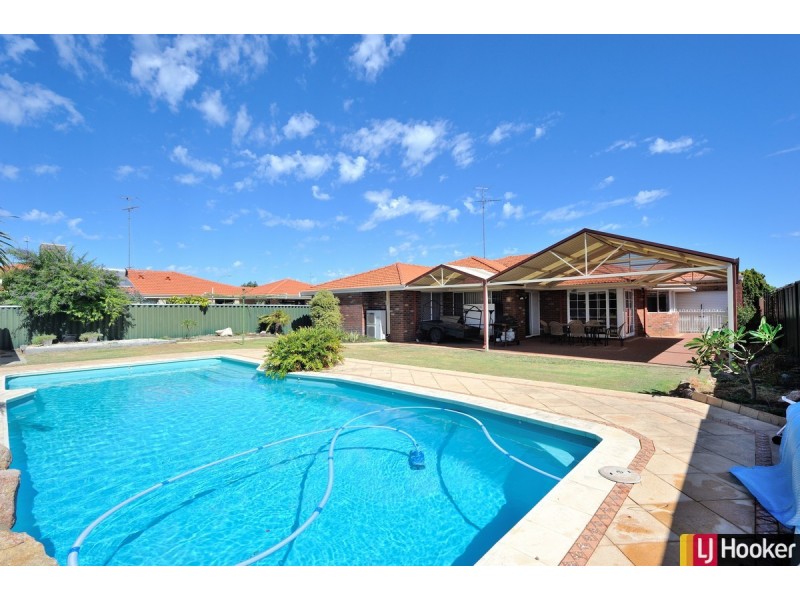 9 Penda Close, Halls Head WA 6210
