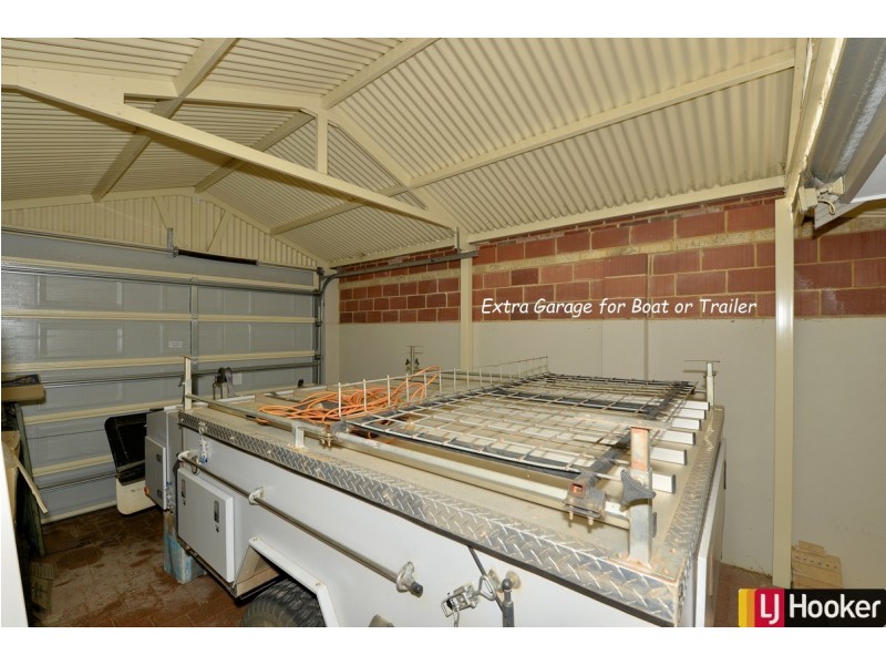 15 Darwin Terrace, Dudley Park WA 6210