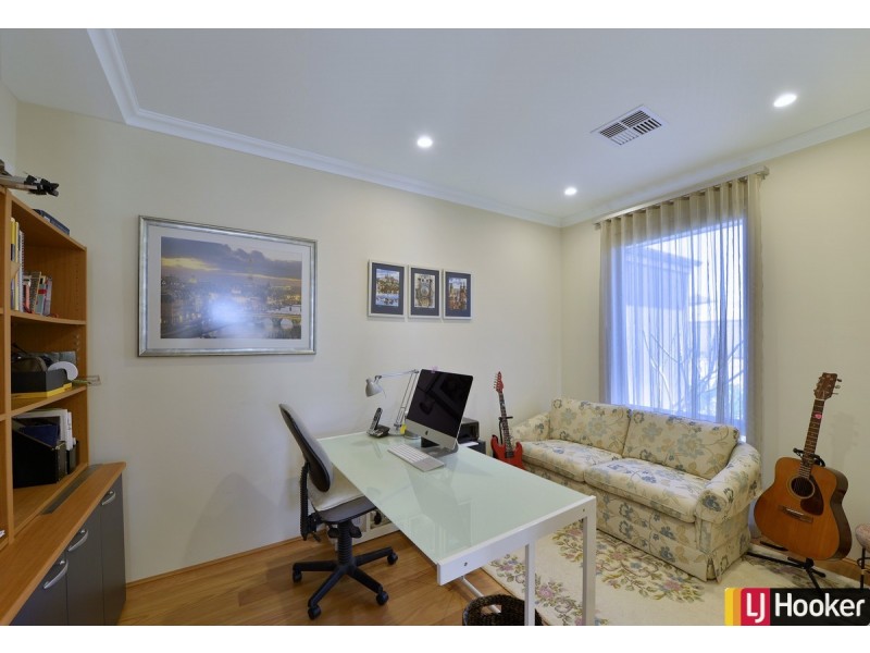 14 Tamar Break, Madora Bay WA 6210