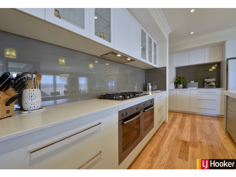 14 Tamar Break, Madora Bay WA 6210