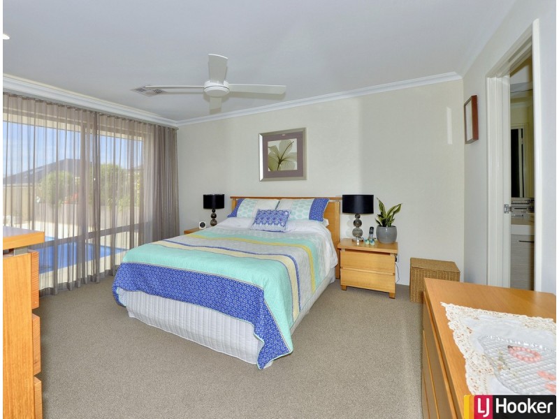 14 Tamar Break, Madora Bay WA 6210