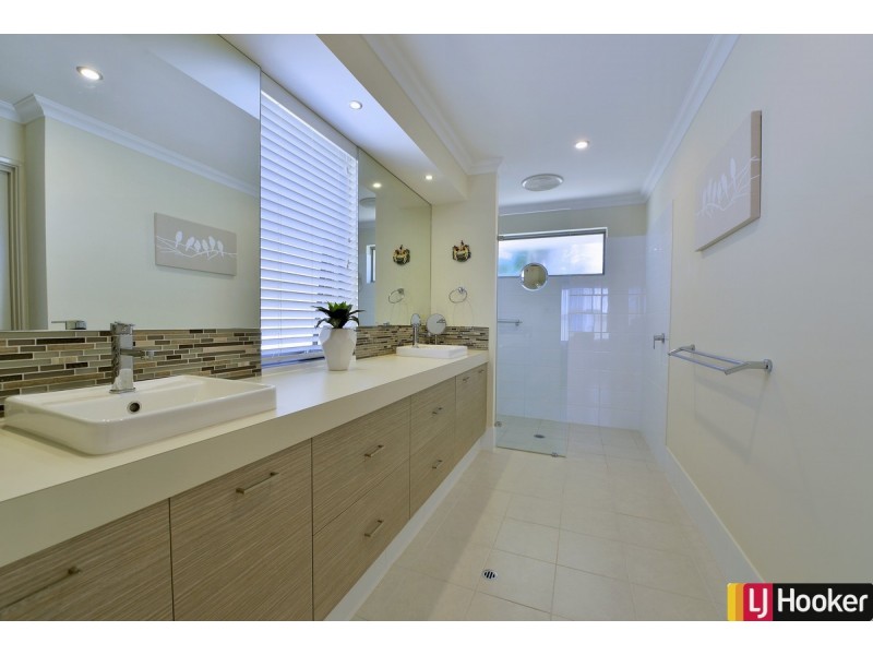 14 Tamar Break, Madora Bay WA 6210