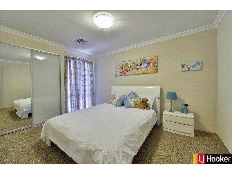 14 Tamar Break, Madora Bay WA 6210