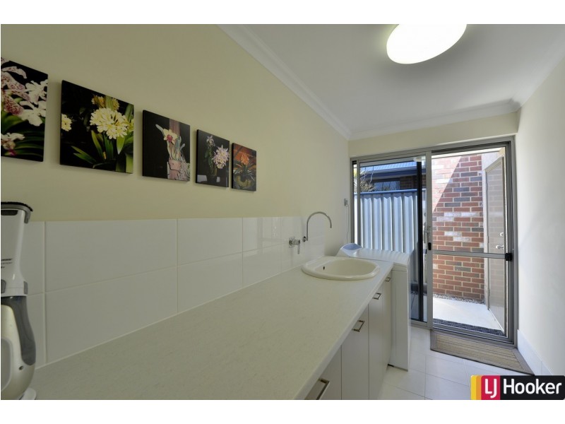 14 Tamar Break, Madora Bay WA 6210