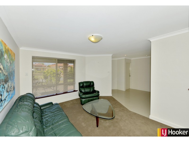 36 Admiralty Crescent, Halls Head WA 6210