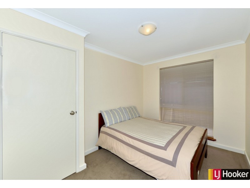 36 Admiralty Crescent, Halls Head WA 6210