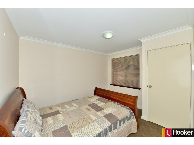36 Admiralty Crescent, Halls Head WA 6210