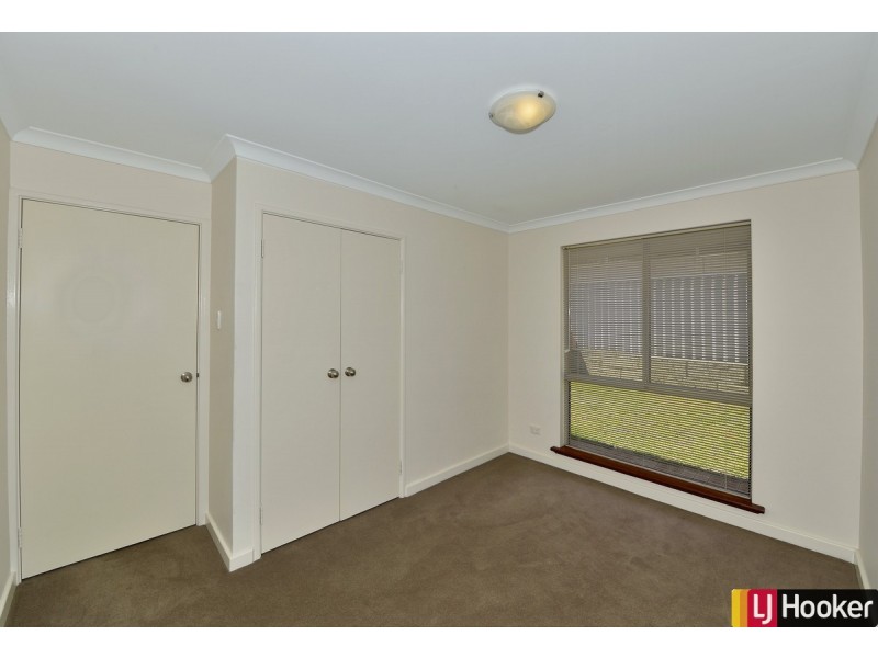 36 Admiralty Crescent, Halls Head WA 6210