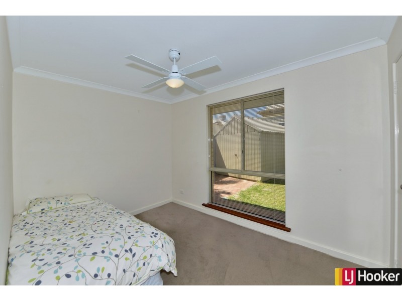 36 Admiralty Crescent, Halls Head WA 6210