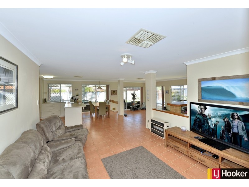 86 Ronsard Drive, San Remo WA 6210