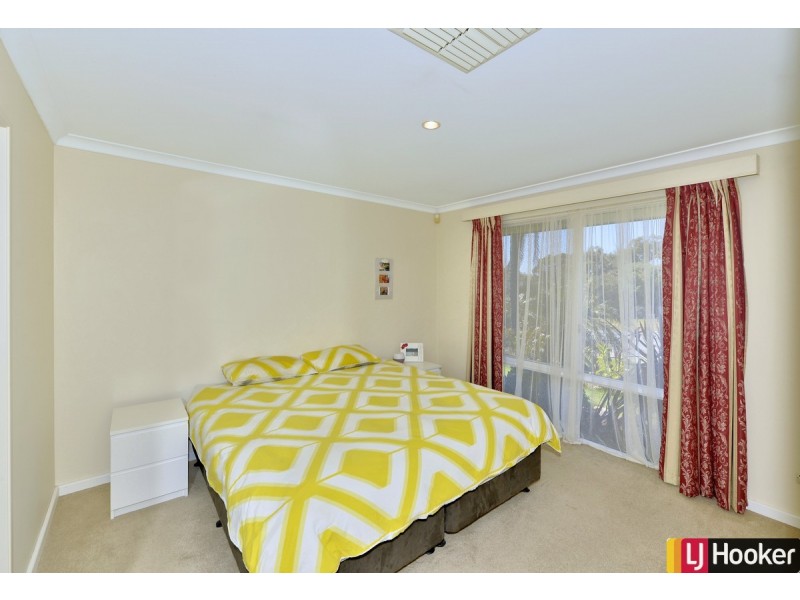 86 Ronsard Drive, San Remo WA 6210