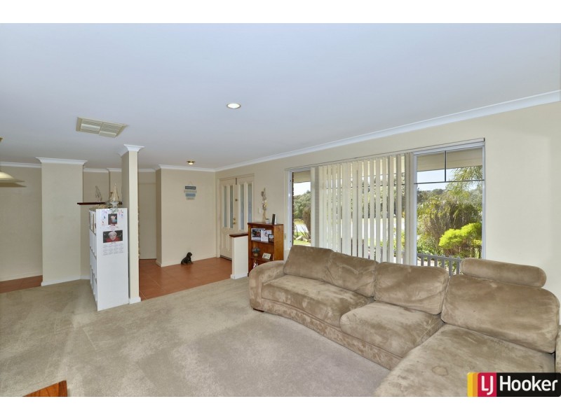 86 Ronsard Drive, San Remo WA 6210