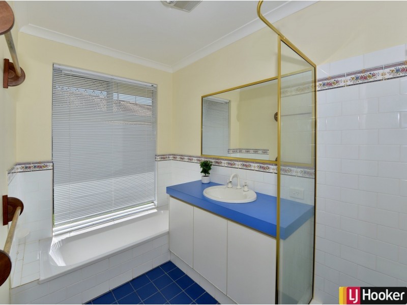 86 Ronsard Drive, San Remo WA 6210