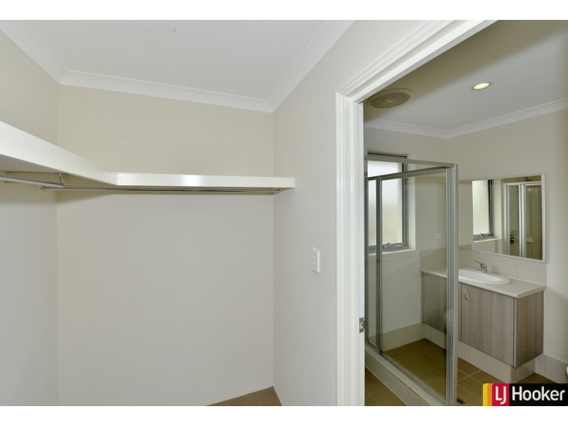 1 Stellaria Avenue, Halls Head WA 6210