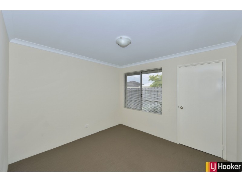1 Stellaria Avenue, Halls Head WA 6210