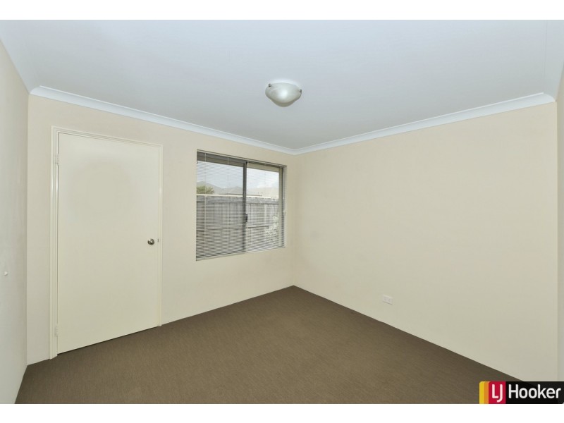 1 Stellaria Avenue, Halls Head WA 6210