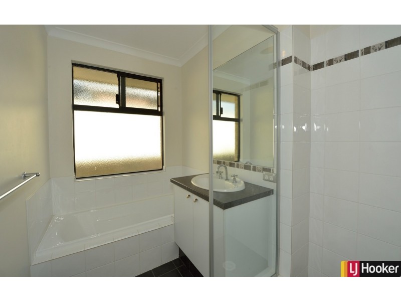 15 Lismore Ridge, Lakelands WA 6180