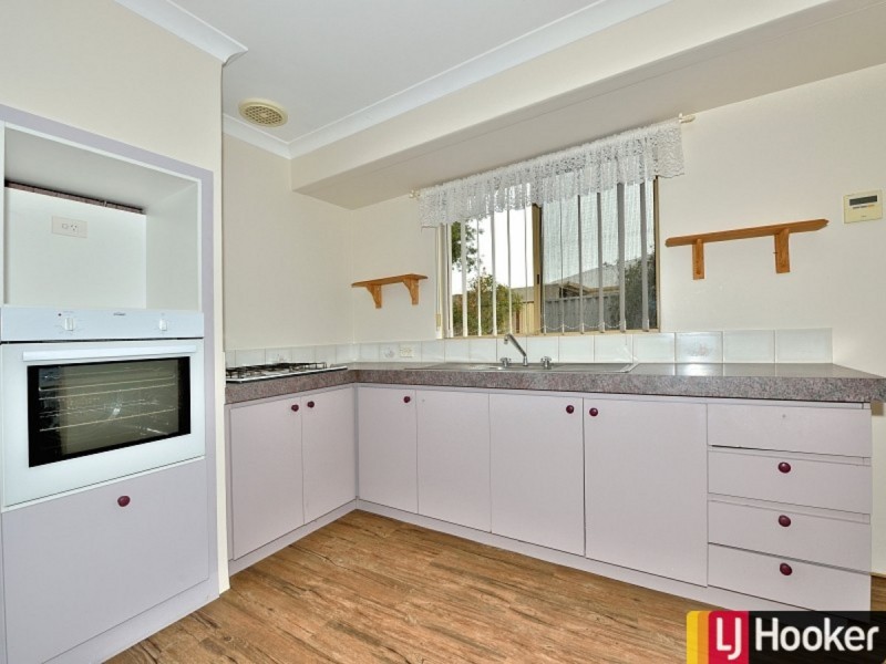 14 Oakover Turn, Greenfields WA 6210