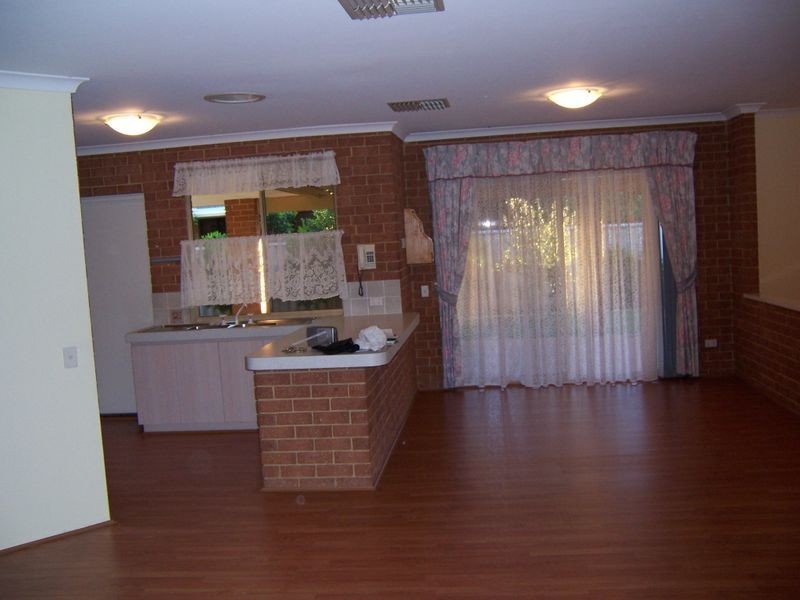 15 Sedgemere Terrace, Erskine WA 6210