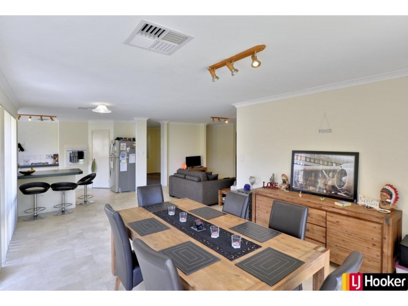 22 Garonne Turn, Port Kennedy WA 6172