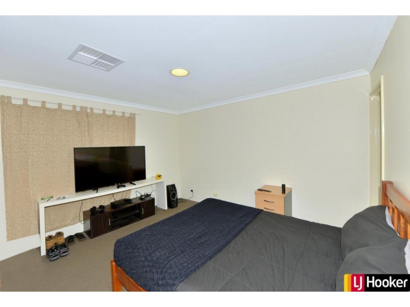22 Garonne Turn, Port Kennedy WA 6172