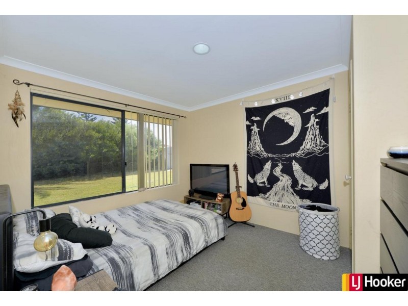 22 Garonne Turn, Port Kennedy WA 6172