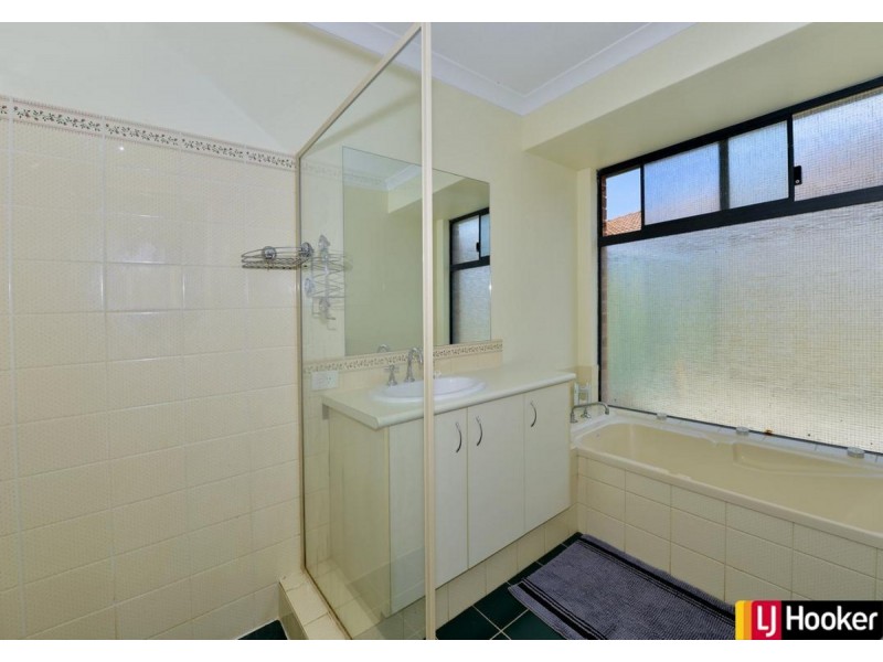 22 Garonne Turn, Port Kennedy WA 6172