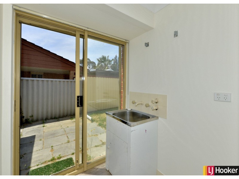 2A Albermarle Close, Coodanup WA 6210