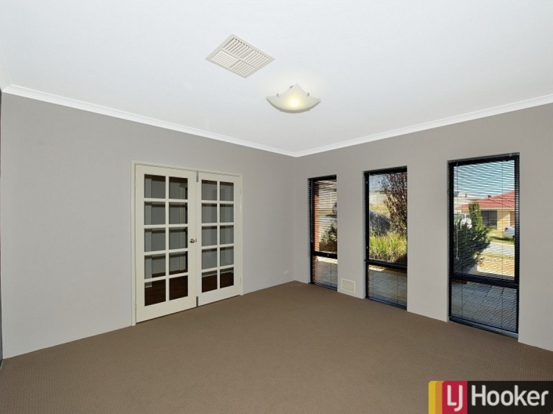 8 Tammin Court, Dawesville WA 6211