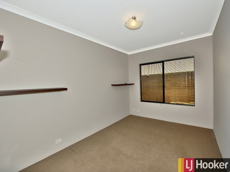 8 Tammin Court, Dawesville WA 6211