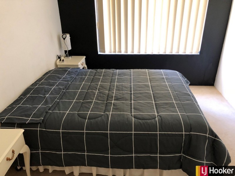 11 Grandmere Parade, Meadow Springs WA 6210