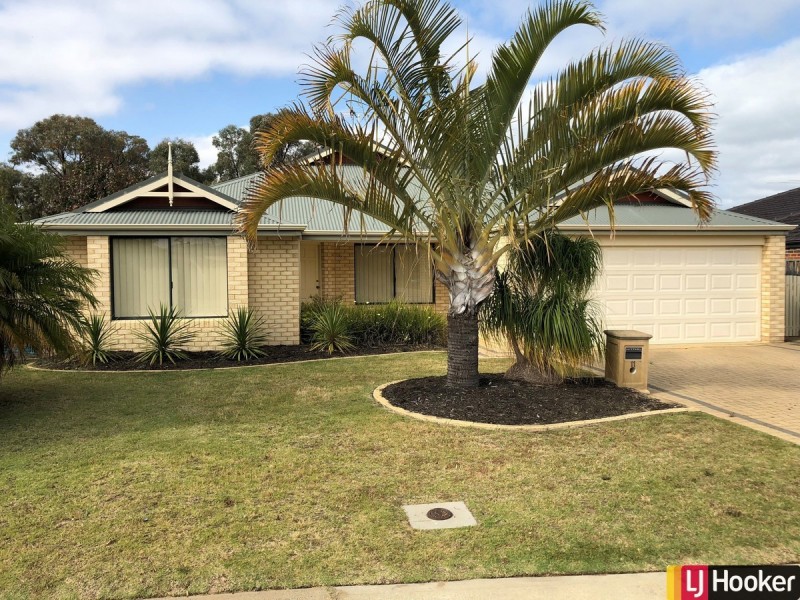 11 Grandmere Parade, Meadow Springs WA 6210