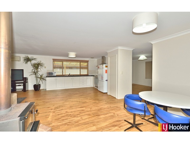 10 Esprit Parkway, Greenfields WA 6210