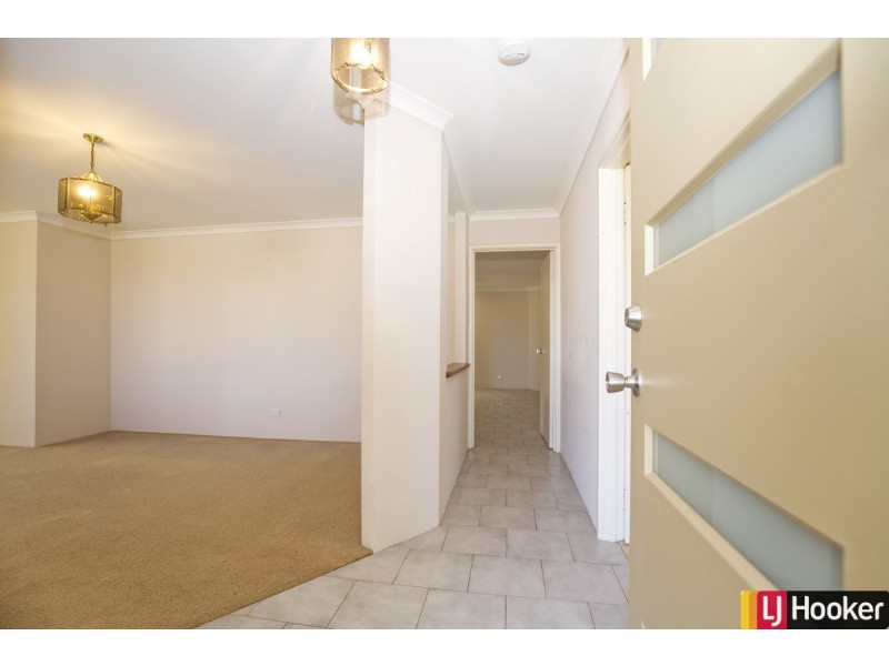 24 Kingfisher Drive, Halls Head WA 6210