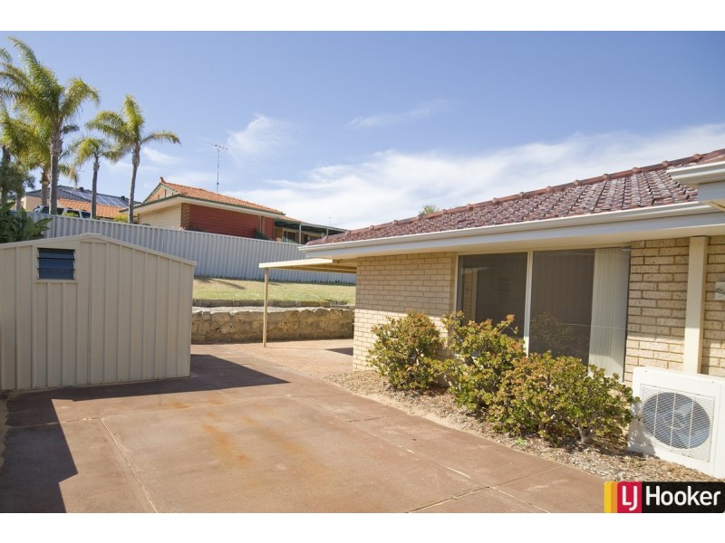 24 Kingfisher Drive, Halls Head WA 6210