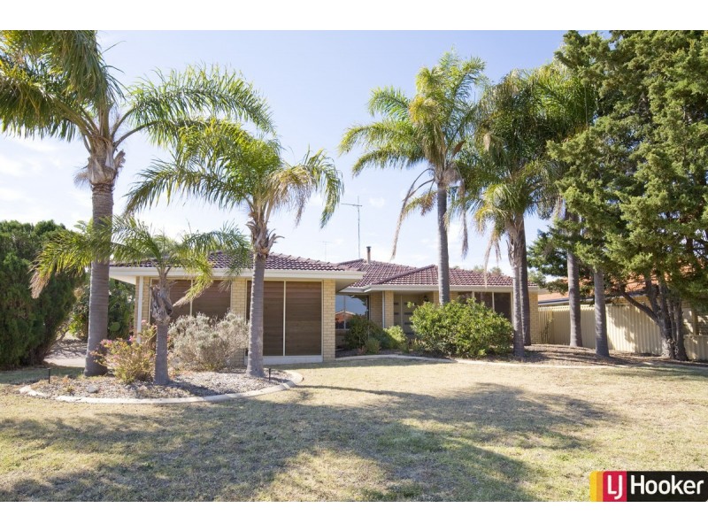 24 Kingfisher Drive, Halls Head WA 6210