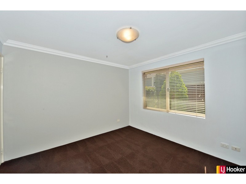 40 Chatsworth Drive, Erskine WA 6210