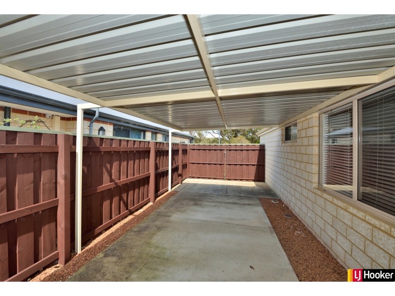 40 Chatsworth Drive, Erskine WA 6210