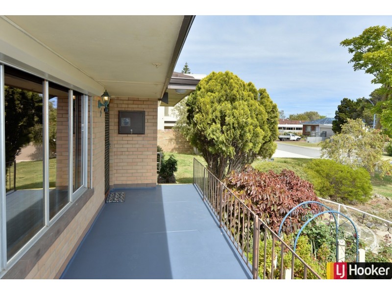 27 George Street, Rockingham WA 6168