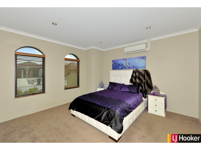 12 Eliza Pass, Madora Bay WA 6210