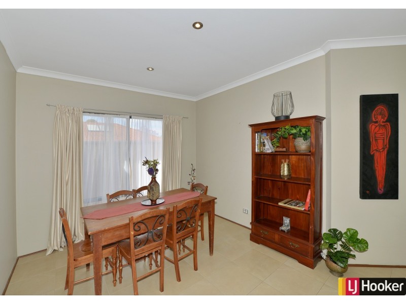 12 Eliza Pass, Madora Bay WA 6210