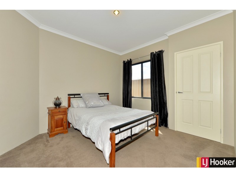 12 Eliza Pass, Madora Bay WA 6210