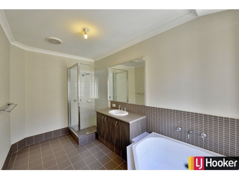 16 Balicup Way, Lakelands WA 6180