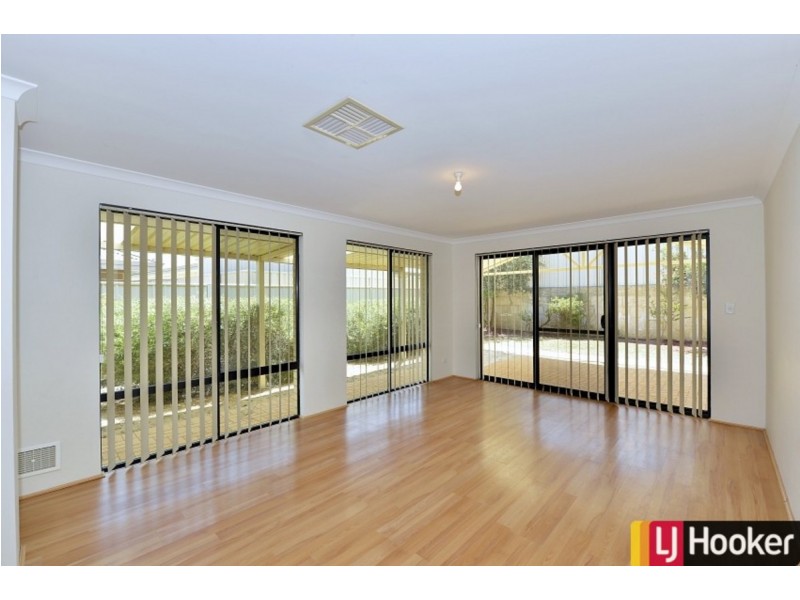 16 Balicup Way, Lakelands WA 6180